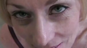 Une grosse femme extrait vidéo x en ébène a sauté sur un jeune homme