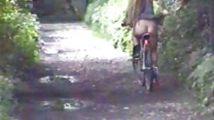 Trou porno film video gratuit anal poussin saute sur le pénis de son petit ami