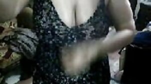Dicky film porno à télécharger gratuitement petit ami a baisé une nana dans la gorge sur le lit
