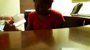 Un bretzel en chaleur baise video x tukif une belle nana dans la chatte