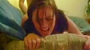 Une film porno gratuit en famille fille blonde a pris beaucoup de sperme sur son visage