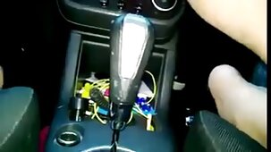 Une fille mince profite de la bite video x streaming gratuit d'un jock dans la chambre