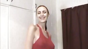 Asiatique à l'huile regarder vidéo xxx cool se masturbe devant un autre client