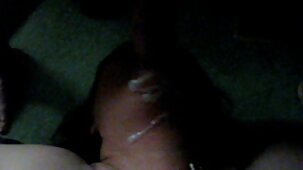 Copines baisent un video x grosse femme mec à la chatte languissante
