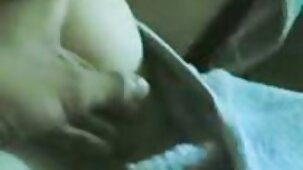 Un photographe passionné baisé extrait de video porno gratuit un modèle russe avec une taille de poitrine nulle