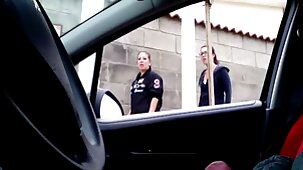 Une belle étudiante a pris video x amateur française une bite dans une casquette