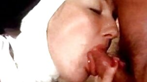 La fille video x francais gratuit aux cheveux blancs avait un petit pénis parfaitement ajusté