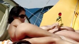 Une fille abordable se fait baiser par le petit ami d'un film porno a télécharger gratuitement ami moyennant des frais