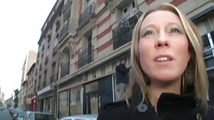 Macho musclé video x extrait gratuit a collé la fille dans le cul