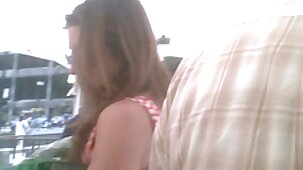 A commencé à avoir des relations sexuelles dans un taxi avec une pute qui s'est avérée payer le video x femmes poilues prix