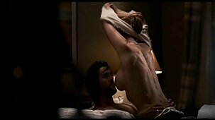 La dame baise et se masturbe extrait video porno gratuit le clitoris pour la plénitude des sensations