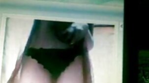 Elle tukif film porno gratuit a avalé une bite noire avec son joli trou