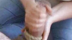 Brunette branle vidéos x gratos sa fente avec un gode chromé