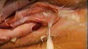 Le sexe spontané des film porno gratuit tukif jeunes dans la cuisine était au top